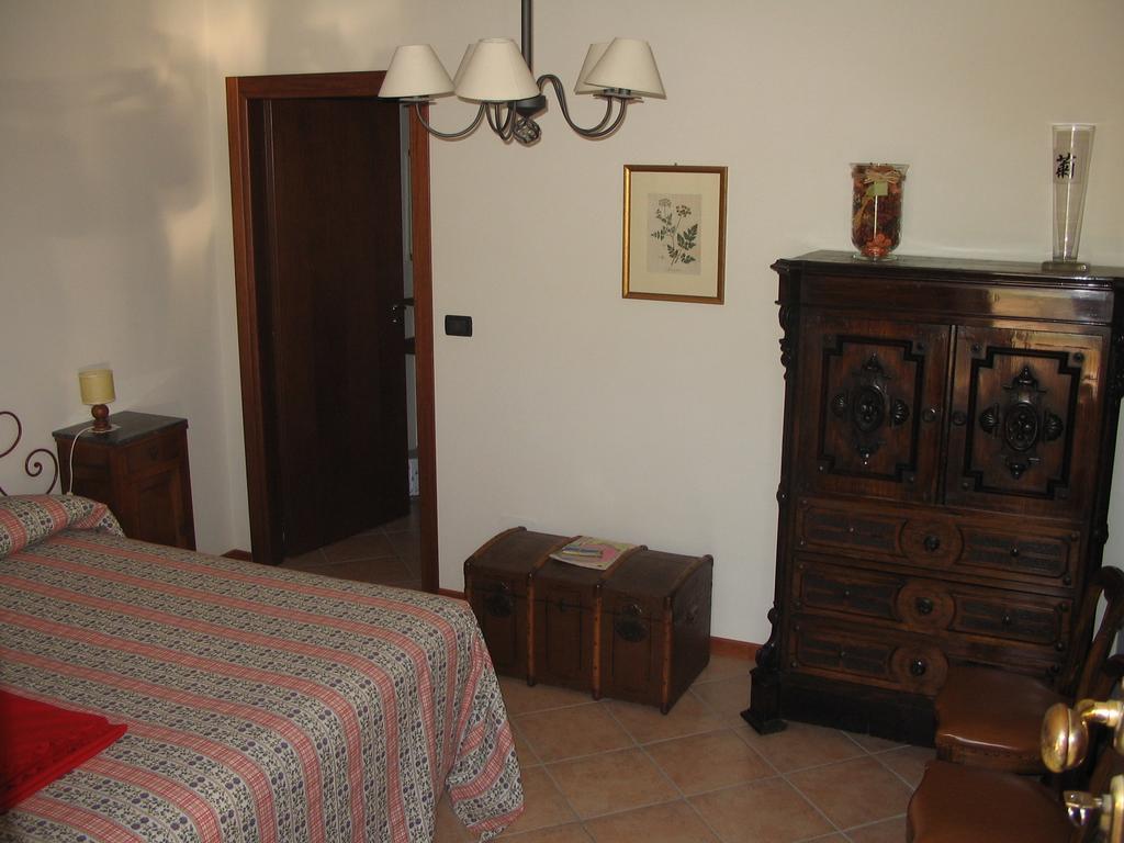 Agriturismo Il Ciabot บาโรโล ภายนอก รูปภาพ